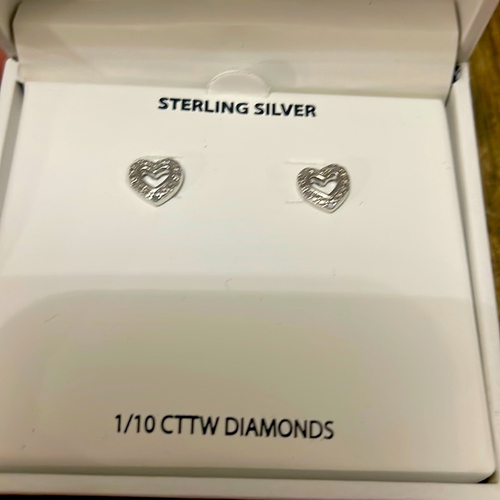 Sterling silver Diamond heart earrings